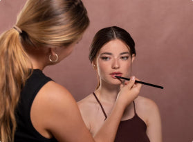 UPDATE ON THE LATEST MAKEUP TRENDS